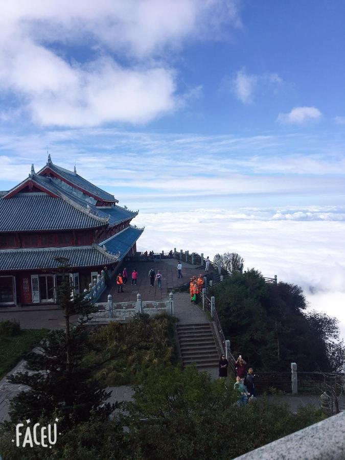 Prajna Lotus Guesthouse 峨眉山 エクステリア 写真